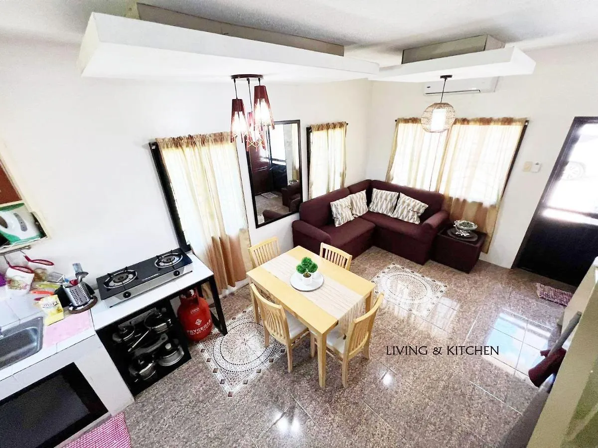 Beach Resorts Walking Distance To The Town House Davao Holiday home