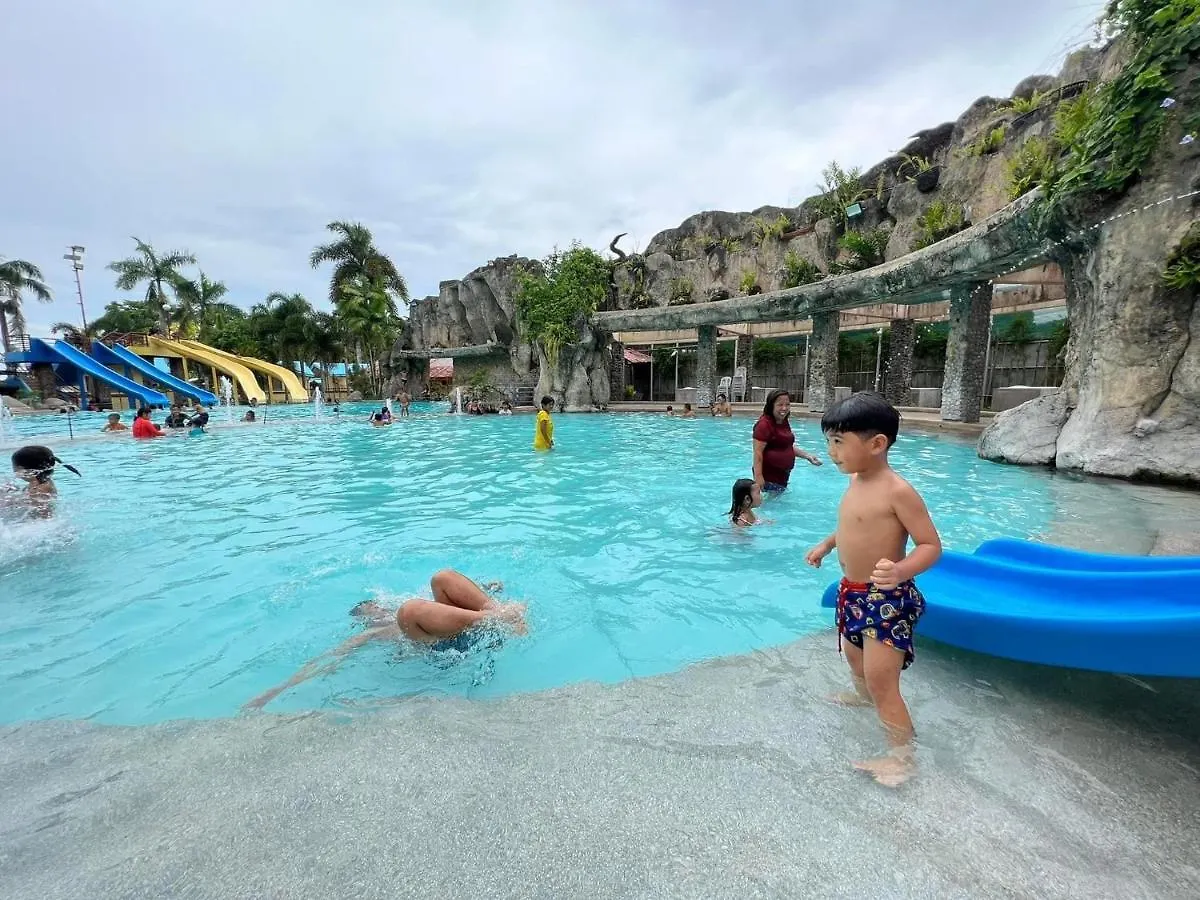 Holiday home Beach Resorts Walking Distance To The Town House Davao Philippines